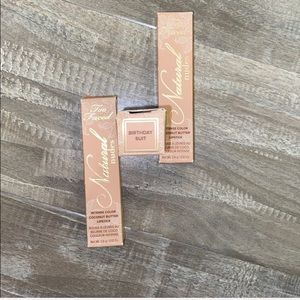 Too Faced: Natural Nudes Intense Color lipstick